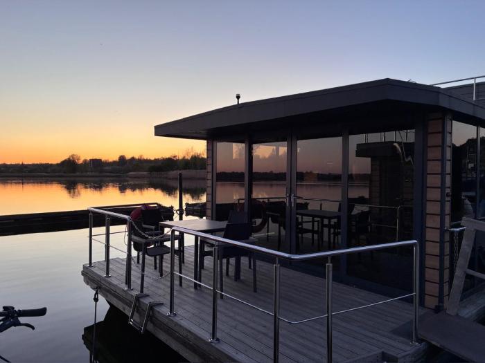 Hausboot Fjord Ankerplatz mit Biosauna in Schleswig