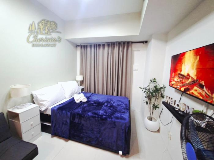 Comfort Homey Studio with Fresh Mountain Air by Cherisias Hideaway