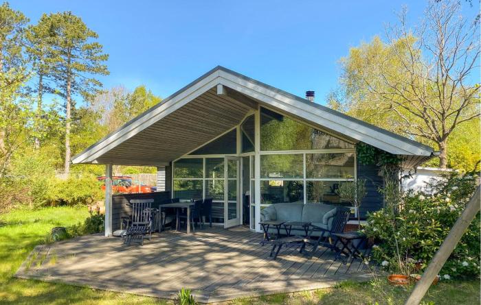 1 Bedroom Gorgeous Home In Gilleleje