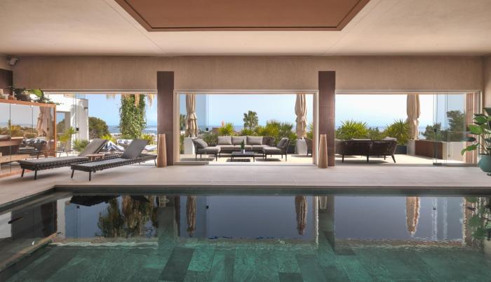 Luxury Sea View villa whith heated Pool