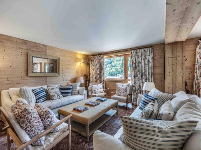 Superbe appartement au centre - 10 pers. - FR-1-565-143