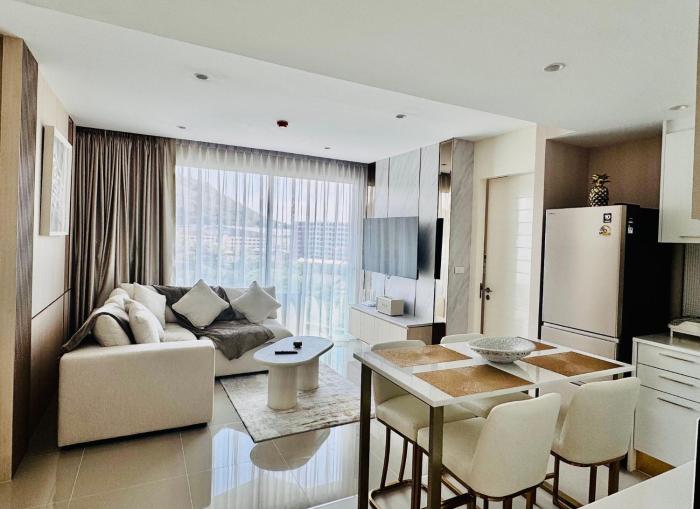 Modern 2-Bedroom Apartment in the Heart of Phuket