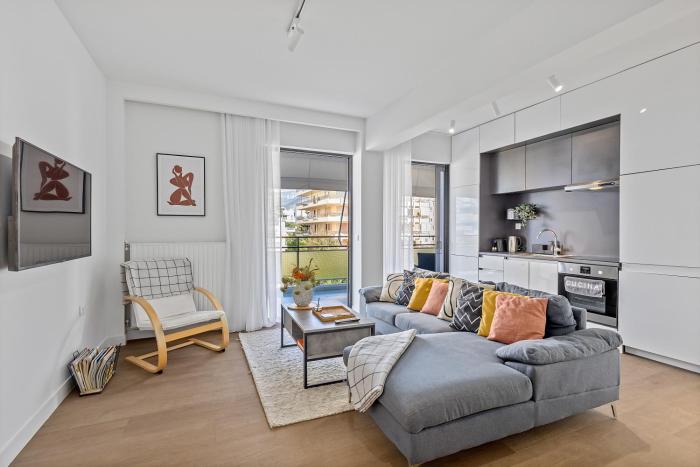 Luxury 2BR-3BA - Heart of Glyfada by TwentyTwo