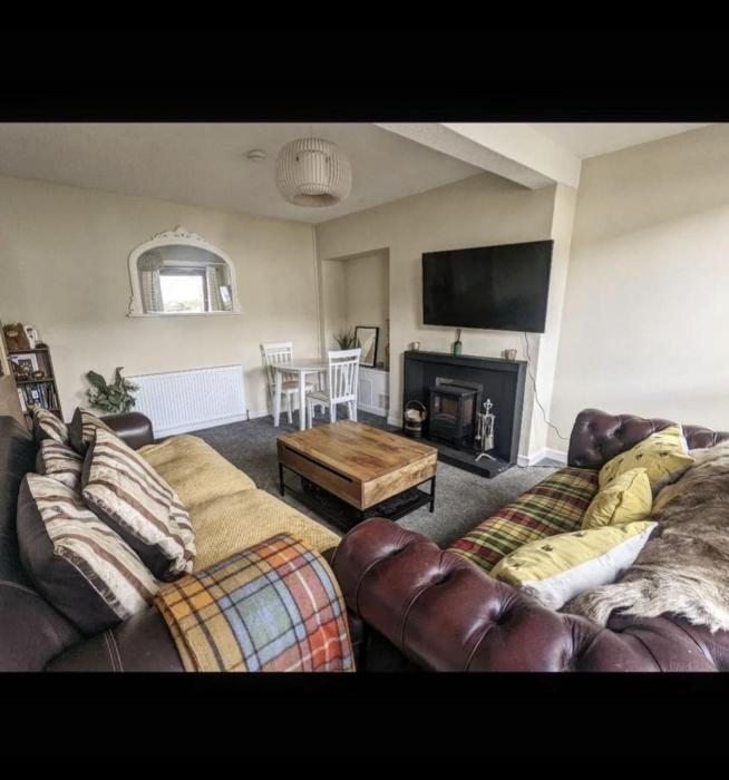 2 bed house in Fort William
