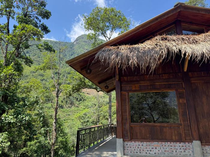 The Happy Bungalow In The Happy Forest!