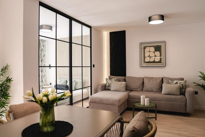 Olive Luxury Apartment few steps away from the sandy beach