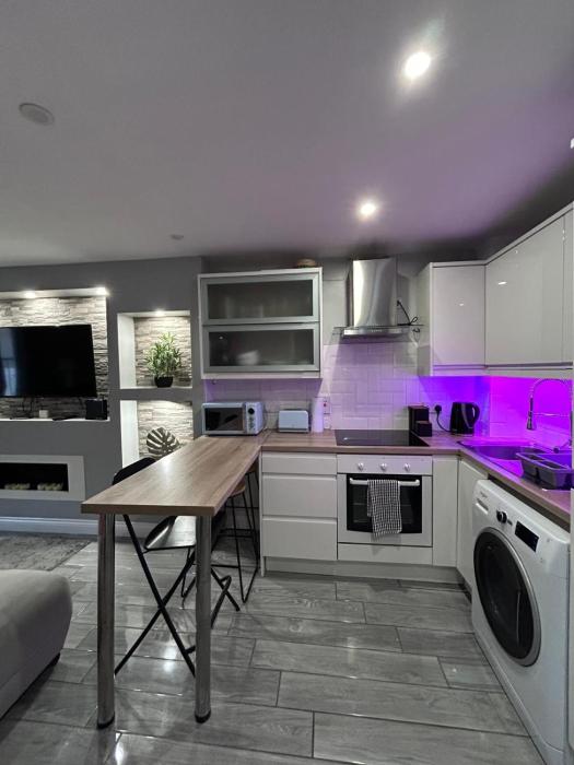 Liffey Boardwalk 3BR Near Hapenny Br & Temple Bar
