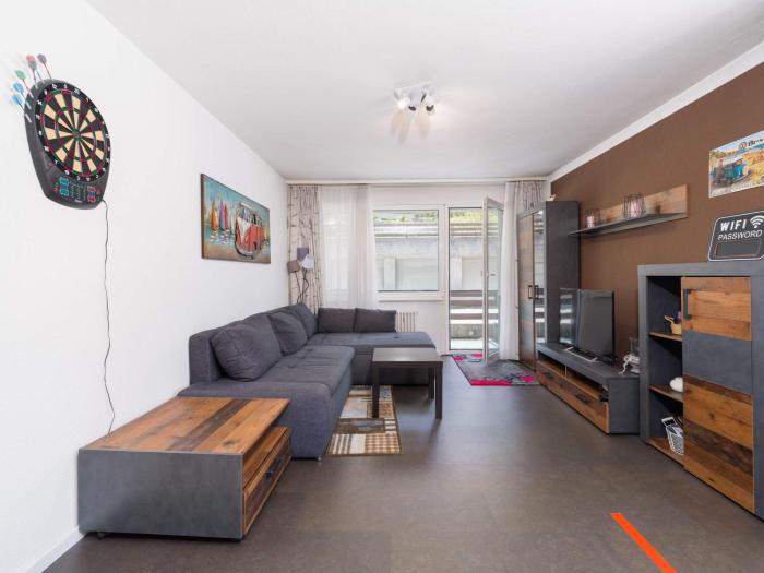 Bright 2BR Davos Apt with Parking and Balcony