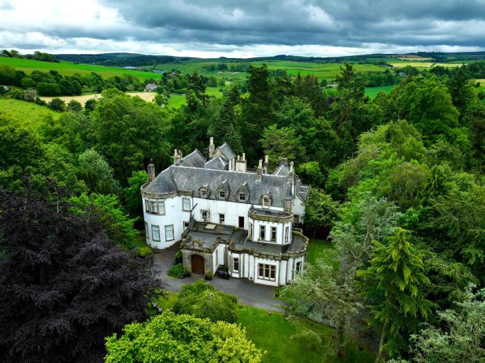 Edinburgh Country Estate Rooms & Apartments