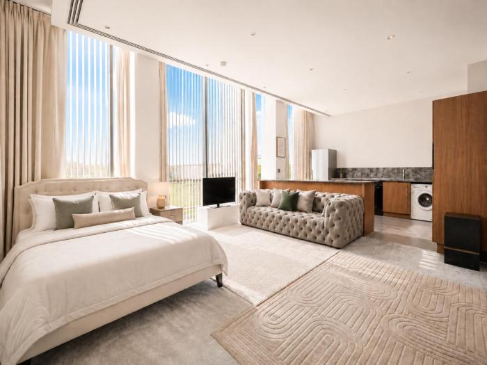 Stylish Penthouse Apartment Opposite ExCeL London
