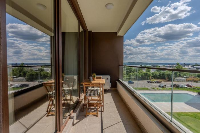 Varna City Park South, free parking, swimming pool