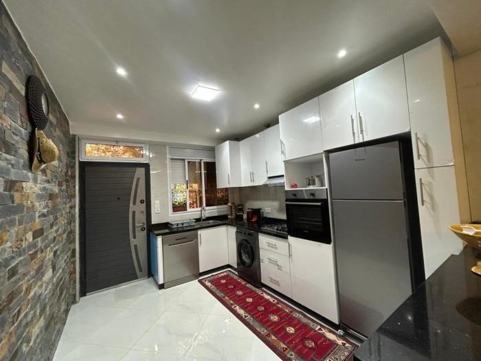 Manal Home