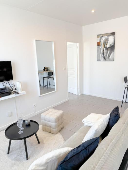 Appartement & Jardin et Barbecue - Airport Garden