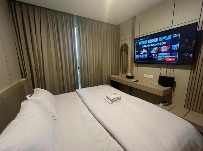 Ciputra world 1 bedroom at newton1 strategic location jakarta selatan beside ciputra world mall and lott mall