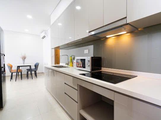 Luxury apartment with panoramic river views