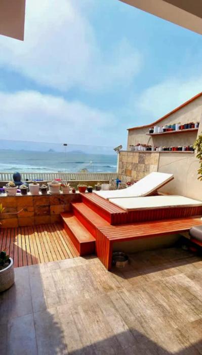 Spacious 4BR Duplex with Pool in Punta Hermosa