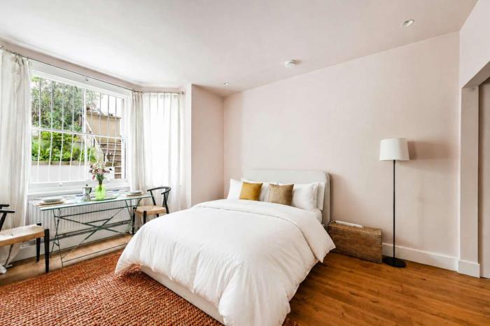 The Artists Studio in Notting Hill
