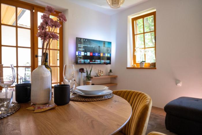 Luxury Thermal Apartment