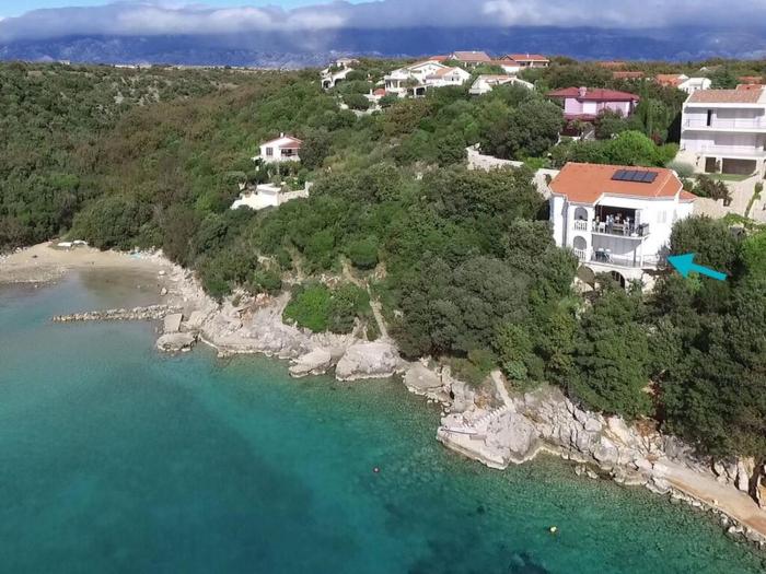 1 Villa by the sea