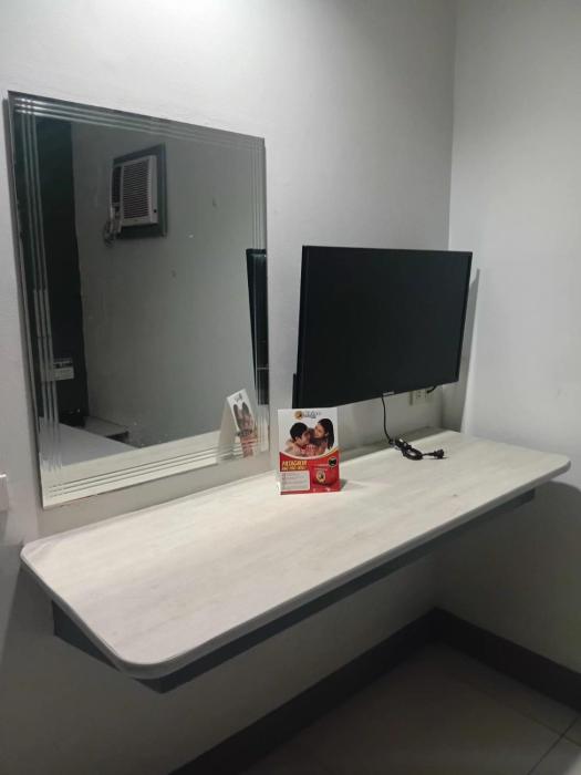 Nice Hotel EDSA Crossing