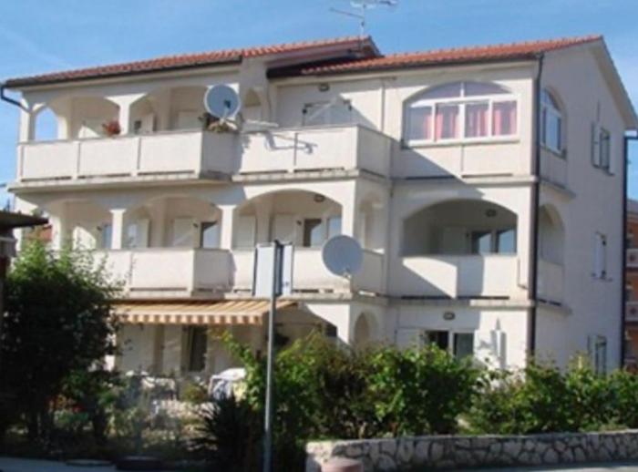 Apartments Poldan Rab