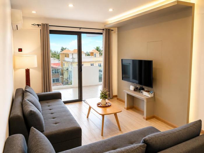 Avana Apartment - Walk to Beach Restaurants bus stop