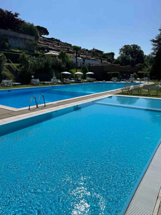 Casa Mariangela pool and garden
