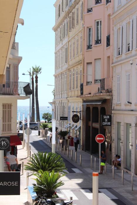 Superb Studio - 4 min to Palais, 1 min to Beach