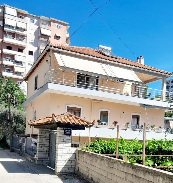 Georges Ap Gjirokastër