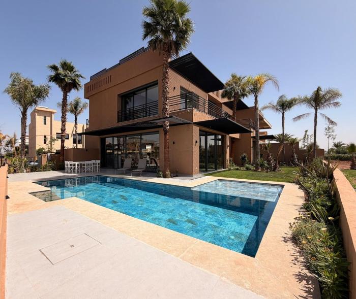 Villa Alyra, Villa de Luxe, Vue Atlas & 4 Golfs