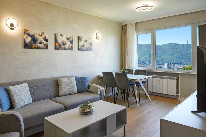 Bright & Cozy 1BD with Panoramic Vitosha View