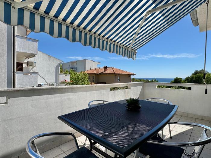 Apartment Almira with sea view