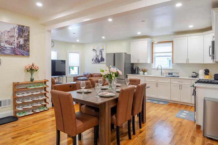 Family Retreat 4BR Boston - Near Redline & 5mins to Franklin Park Zoo - Free Parking 27