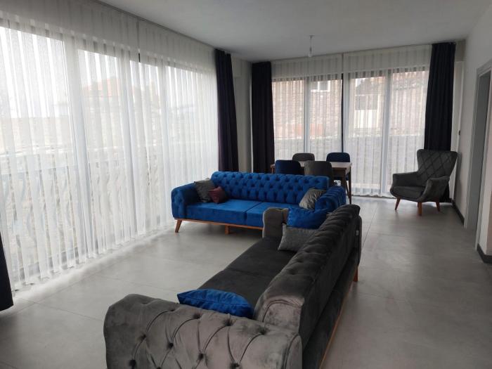 villa badem çiçeği ve zeytin çiçeği