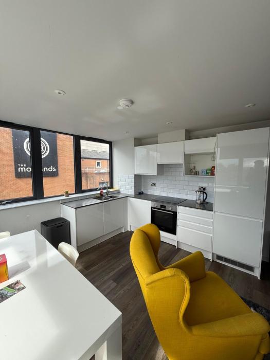 Modern 2 Bedrooms Flat in Central Southampton
