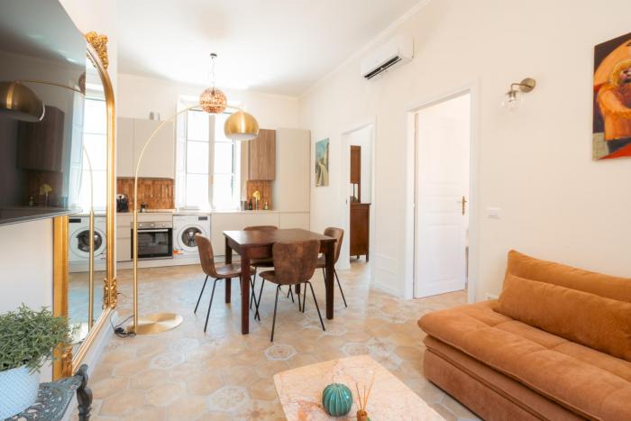 Casa Verde - Stylish Two bedroom apartment in the heart of Trastevere