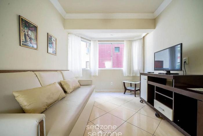 Apto c 2Q 100m da praia central - BC - EDG402