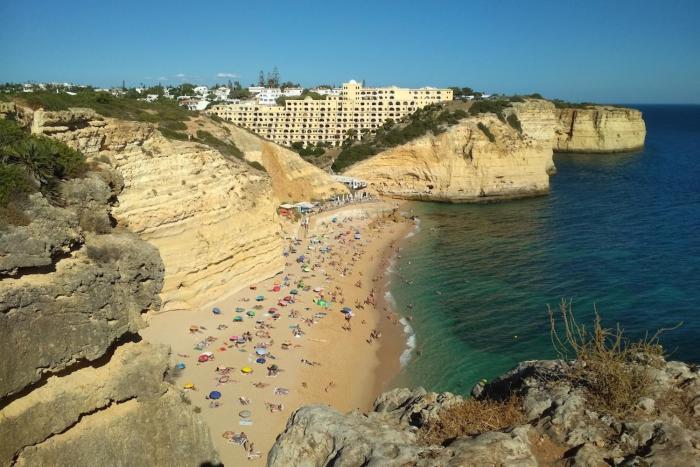 Apartamento na praia de Centeanes - Colina Sol