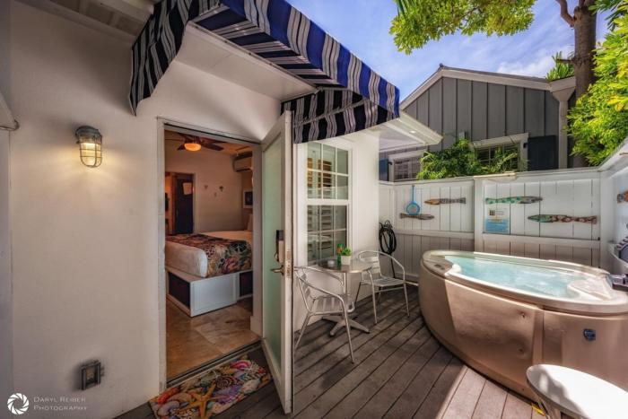Starrs Suite K with Private Spa