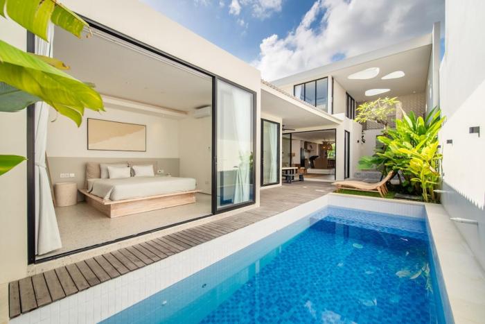 NEW! 3BR Villa Melengkung 5 minutes to Cemagi Beach, Canggu