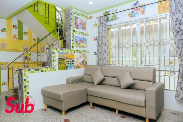 Family House in Hat Yai (1 km. at Central)