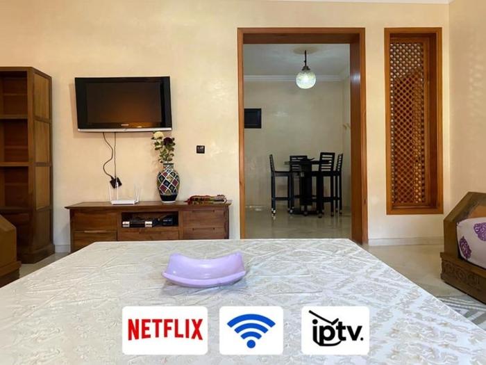 Spacious Moroccan Artisanal Retreat