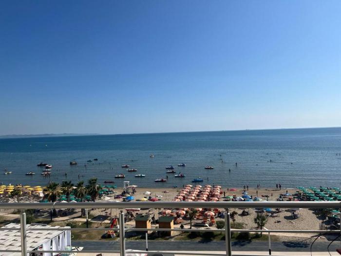 Durres Seaview Apartment