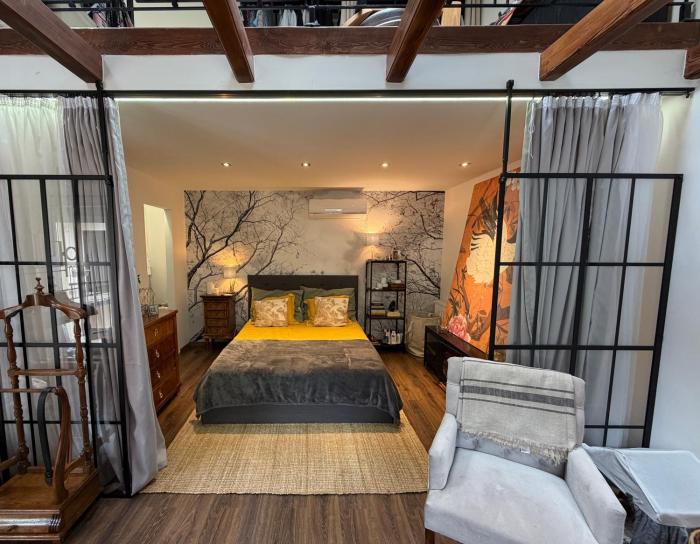 Quiet luxury apartment in the heart of the city