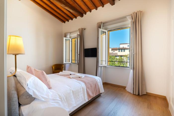 Luxury Apt x4 with Duomo Dome View, AC e Wi-Fi