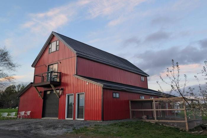 Scenic Homestead Barndominium