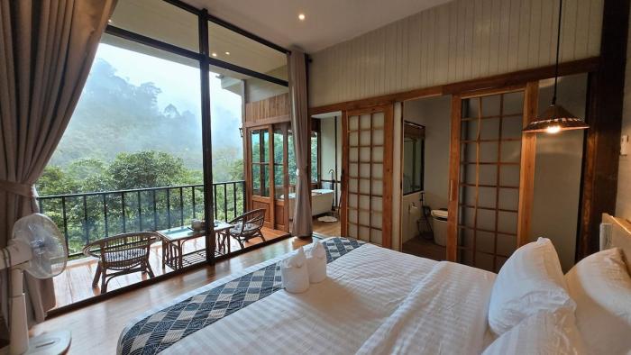MORI KAWA Mountain Retreat Chiang Dao