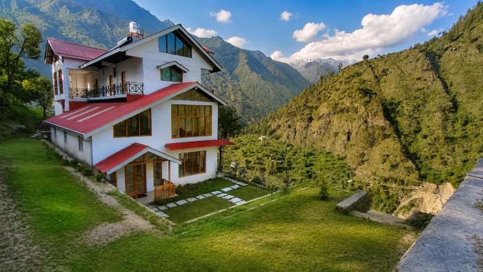 Atulya Orchard Retreat Tirthan Valley
