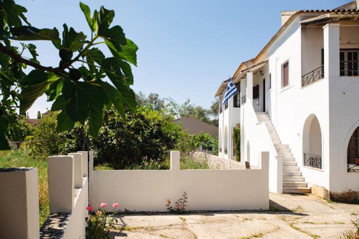 Vasilis Apartments South Corfu