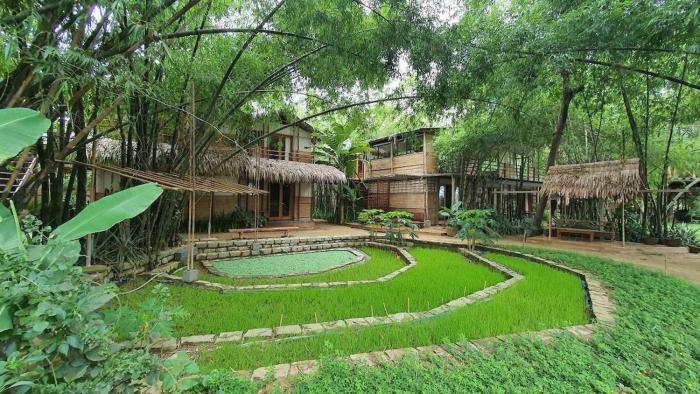 Riverside Stay with Pool, 10 min to Old Town